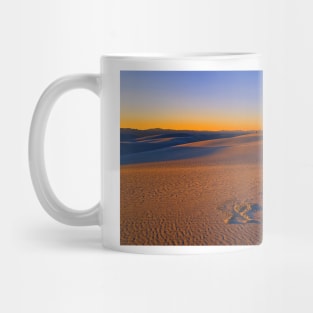 Fading Light at White Sands Mug